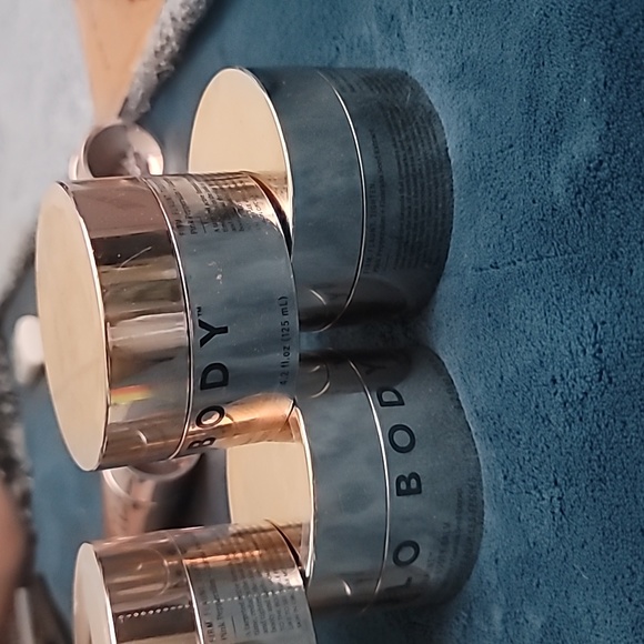 COPY - J Lo body butter - Picture 2 of 3